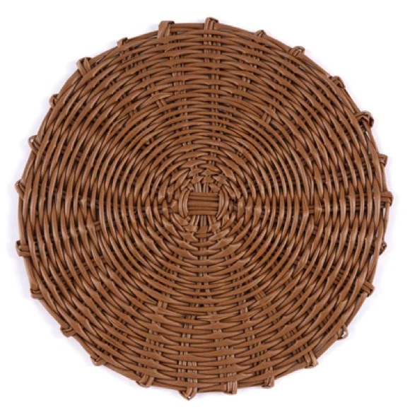 Shiraleah Basket Weave Placemats - Set of 4 - Picture 3 of 7